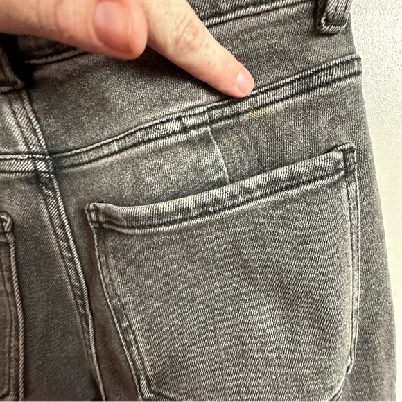 Donna Wash Black Cotton Blend High Rise Hidden Stretch Straight Leg Jeans Size 4 - Picture 14 of 14